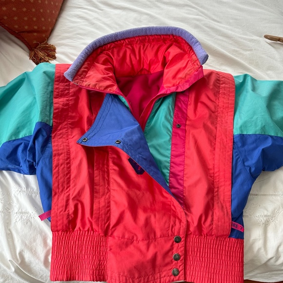 Degre 7 Vintage Women's Ski Jacket - Picture 5 of 13